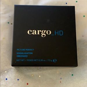 BRAND NEW! Cargo HD Picture Perfect Highlighter